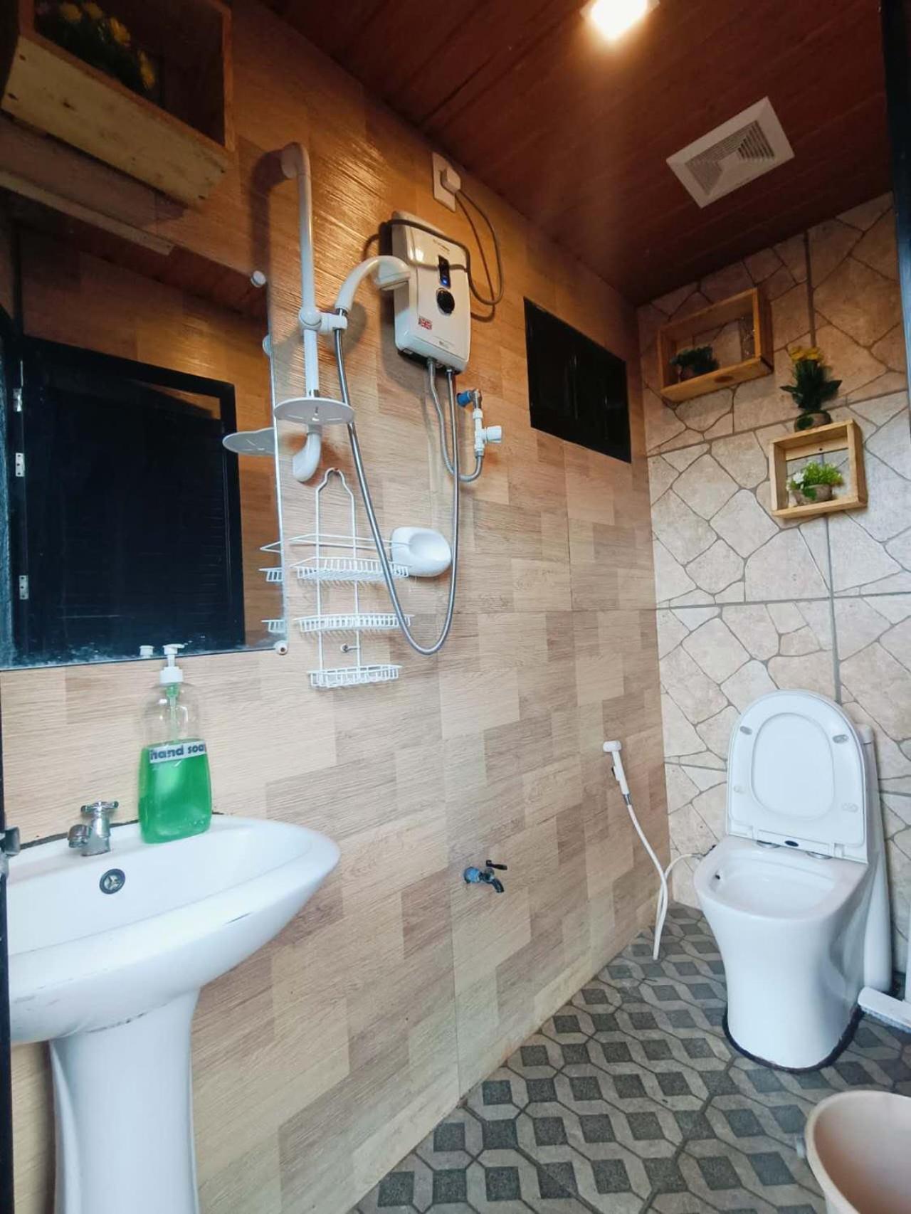 Holyghost Veranda Baguio Transient Guest House 42 Step Rooftop Baguio City Εξωτερικό φωτογραφία